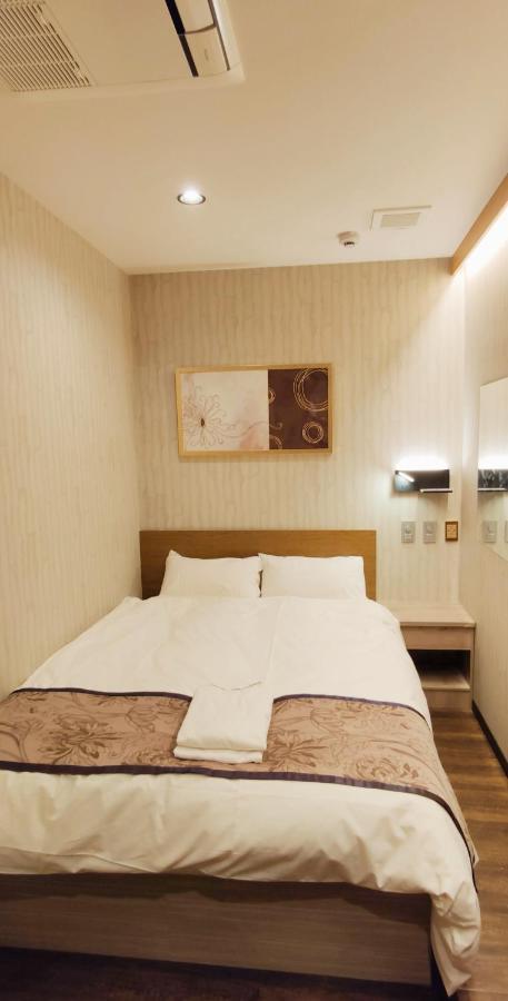 Hotel Charire Kichijoji Мусасино Экстерьер фото